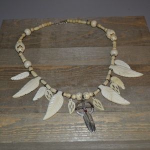 VINTAGE NECKLACE FROM BEFORE THE 80'S